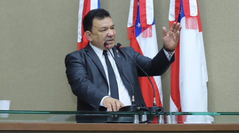 Será que o Tony Medeiros vem mesmo? É mais um bom nome…