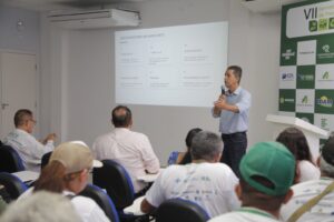 VII Seminário Agropecuário colocou em debate os impactos da estiagem, acesso a crédito, gestão, tecnologia e políticas públicas para o setor rural do município.